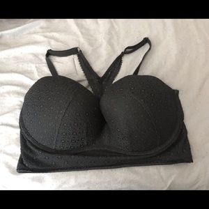 Victoria Secret Body by Victoria No wire bra 36dd